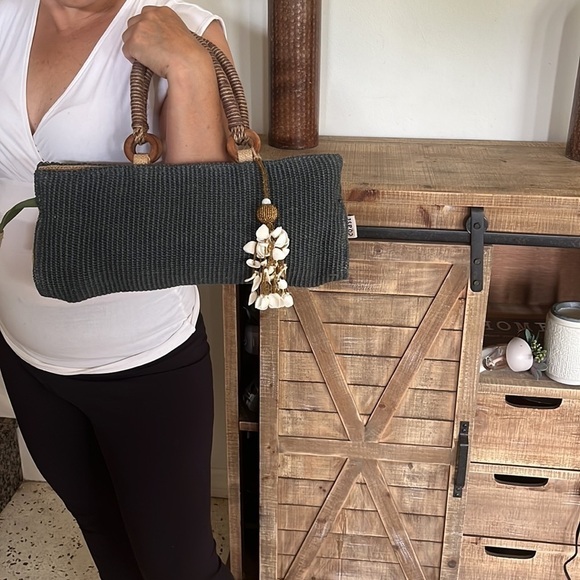 Coastal handwoven, crochet bag - Picture 11 of 13